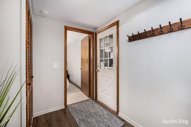 SELLER TO ENTERTAIN OFFERS BETWEEN $749,900 AND $789,876 - photo 4
