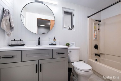 SELLER TO ENTERTAIN OFFERS BETWEEN $749,900 AND $789,876 - photo 7