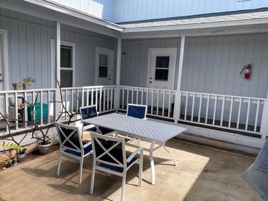 Market Rental income $20,000/mo. Main home is a rectangle with - photo 3
