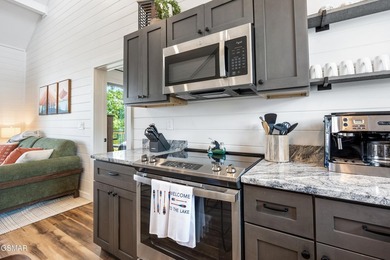 Ready for overnight rental! This cabin has a uniqueness of an - photo 9