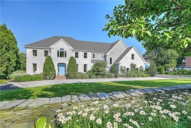 STUNNING WATERFRONT RETREAT ON THE SAKONNET RIVER. Welcome to - photo 1