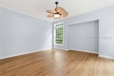 An outstanding and rarely available ground-floor (no stairs) 2 - photo 4