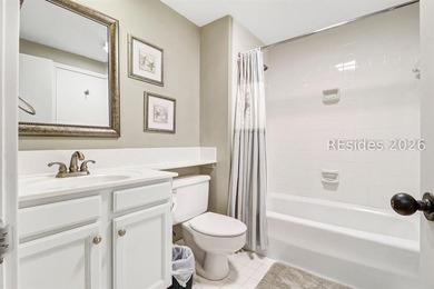 Updated Palmetto Dunes villa offering sweeping golf views and an - photo 20