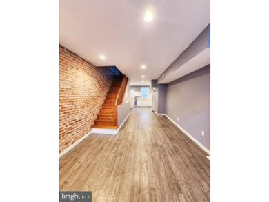 Welcome to the Baltimore Highlands! This house is an investors - photo 4