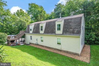 A Rare Lake Anna Legacy Property - 5.2 Acres, 600 Feet of - photo 8