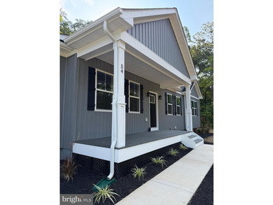 Peaceful Lake Living at its Best. Stunning New Construction! - photo 3
