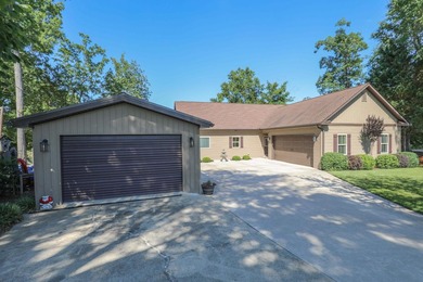Located in the desirable Island Creek area of Lake Sinclair, 262 - photo 11