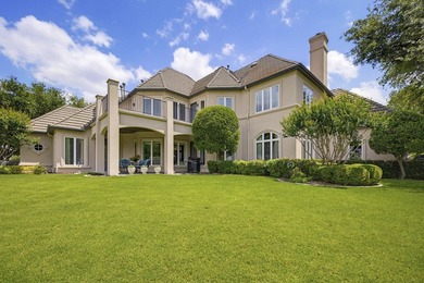 Located in the highly sought-after guarded and gated golf course - photo 33