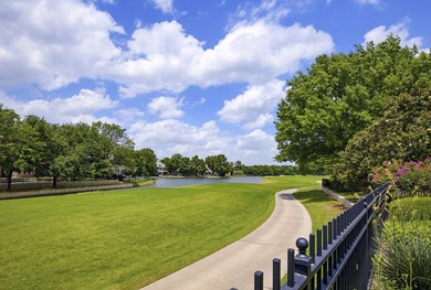 Located in the highly sought-after guarded and gated golf course - photo 36
