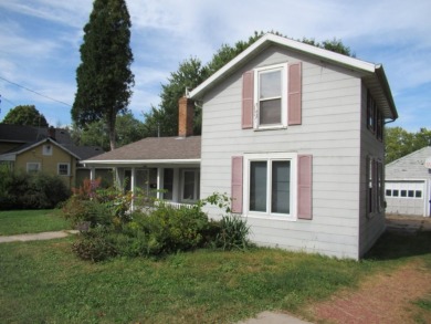 Lake Home For Sale in Janesville, Wisconsin
