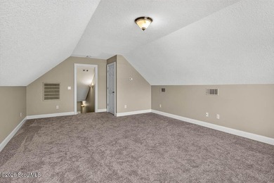 Live the lifestyle you've been dreaming of in the gated golf - photo 32