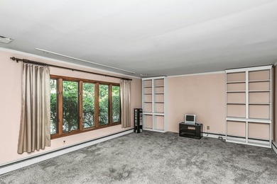 Ranch with 3 bedrooms and two full baths set on a 1/2 acre of - photo 3