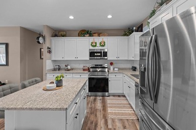 Motivated Seller! ALL furniture conveys with the home, making - photo 8