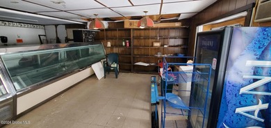 Start your own business! Former deli & convenience store - photo 3