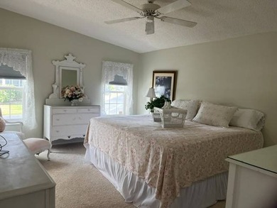 Meticulously Maintained Home with 3 bedrooms, 2 bathrooms, plus - photo 16