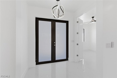 Beautiful Cape Coral home situated on a desirable corner lot - photo 5