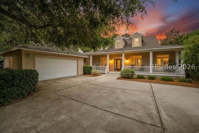 Welcome to 13 River Marsh Lane, a charming Lowcountry cottage - photo 1