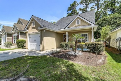 WOW! This is the Pinecrest home you've been waiting for! - photo 1