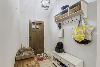 WOW! This is the Pinecrest home you've been waiting for! - photo 7