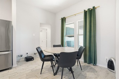 Step into this sleek and stylish Burleson home, Joshua ISD - photo 6
