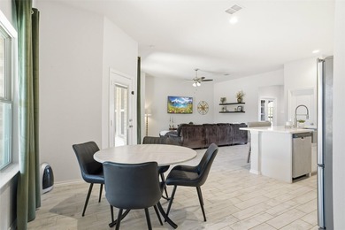 Step into this sleek and stylish Burleson home, Joshua ISD - photo 8