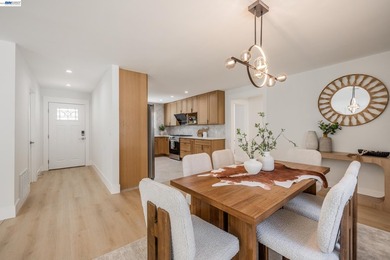 Exceptional single-story Cambrian home offering 4 bedrooms, 2 - photo 19