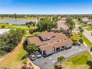 Welcome to this beautifully located first-floor condo in the - photo 19