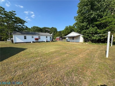 Looking for a home with an unfinished basement? Here is your - photo 20