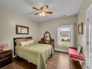Nestled on a sprawling 1.13-acre lot in the desirable Thornwood - photo 24