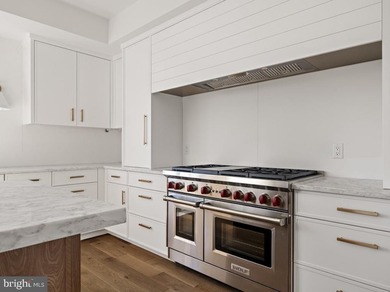 Island's highest ground. This stunning new home offers an - photo 24