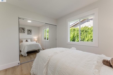 Exceptional single-story Cambrian home offering 4 bedrooms, 2 - photo 25