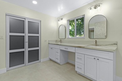 Completely updated and move-in ready, this 3-bedroom, 2-bath - photo 25
