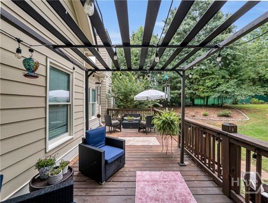 Nestled on a sprawling 1.13-acre lot in the desirable Thornwood - photo 28