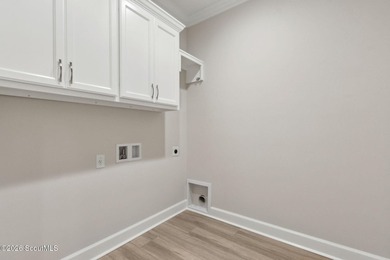 MOVE IN READY New construction built by Josselyn Homes. Located - photo 30