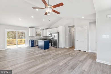 *IN FOR PERMIT FOR QUICKER TURN AROUND!* Hamlet Homes introduces - photo 4