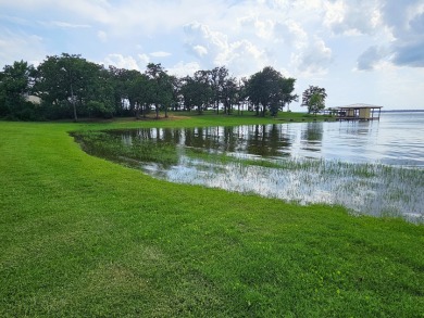 Recent Custom Build on 2.75 Acres!!! - photo 28