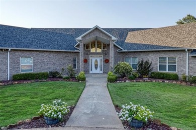 Discover the rare opportunity to own a private lakefront estate - photo 4
