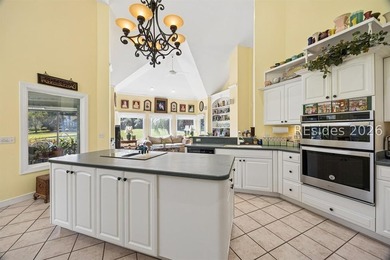 Tucked away at the end of a quiet cul-de-sac in sought-after - photo 26