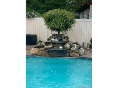 Welcome to this meticulously maintained three bedroom, one bath - photo 28