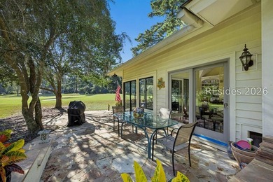 Tucked away at the end of a quiet cul-de-sac in sought-after - photo 48