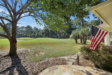 Tucked away at the end of a quiet cul-de-sac in sought-after - photo 50