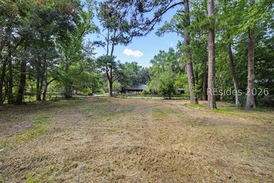 Exceptional opportunity to build your custom home on a spacious - photo 14