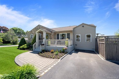 Enjoy one-level living in this beautiful Sayville Ranch - photo 8