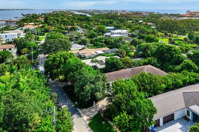 COASTAL LIVING !! Key West-inspired home nestled on prestigious - photo 39