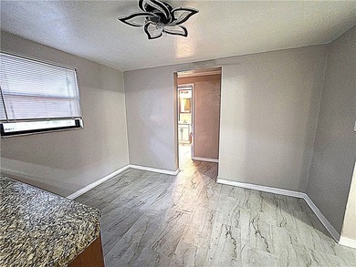 DREAM Kitchen for the family chef. DOUBLE wall oven mounted in - photo 8