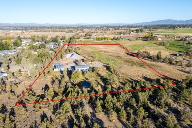 Lake Home For Sale in Redmond, Oregon