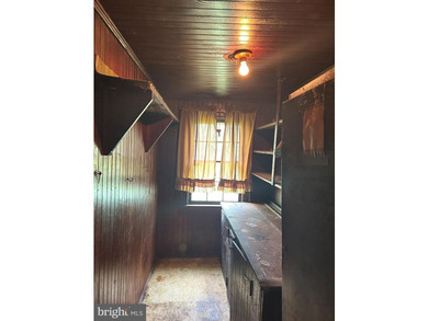 PRICE ADJUSTMENT. This property is located in the northeast - photo 9