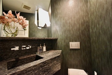 Escape to an exquisite, fully furnished oceanfront retreat that - photo 16