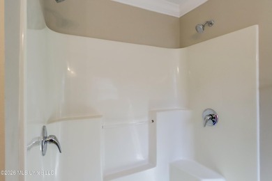 Newly updated, move in ready 4-bedroom home on a cul-de-sac - photo 20