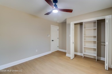 Newly updated, move in ready 4-bedroom home on a cul-de-sac - photo 23